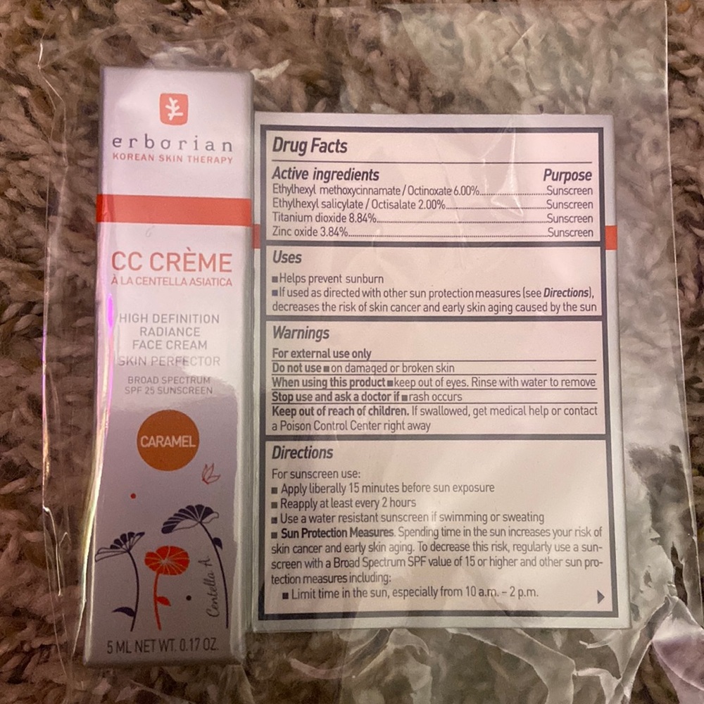 Cc crème in the shade caramel, travel size 5ml